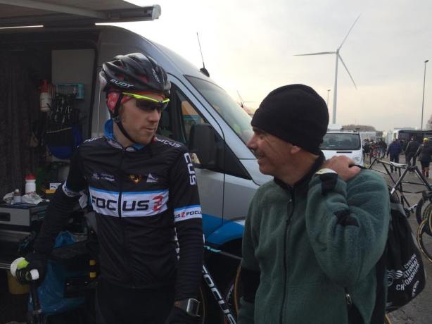 Bob helped out the U23's in the pits in Zolder